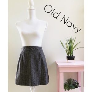Old Navy Mini Skirt Gray Wool